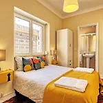 Apartment Almirante 3-four Bedrooms *