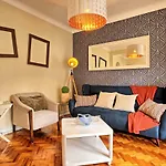 Almirante 3-four Bedrooms Apartment Lisbon