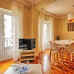 Apartment Almirante 3-four Bedrooms Lisbon