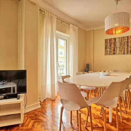 Almirante 3-four Bedrooms Apartamento Lisboa