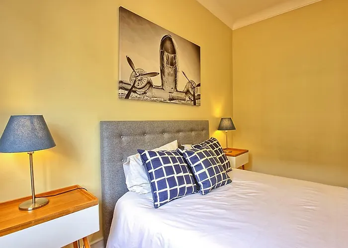 Almirante 3-four Bedrooms Апартаменти Лісабон