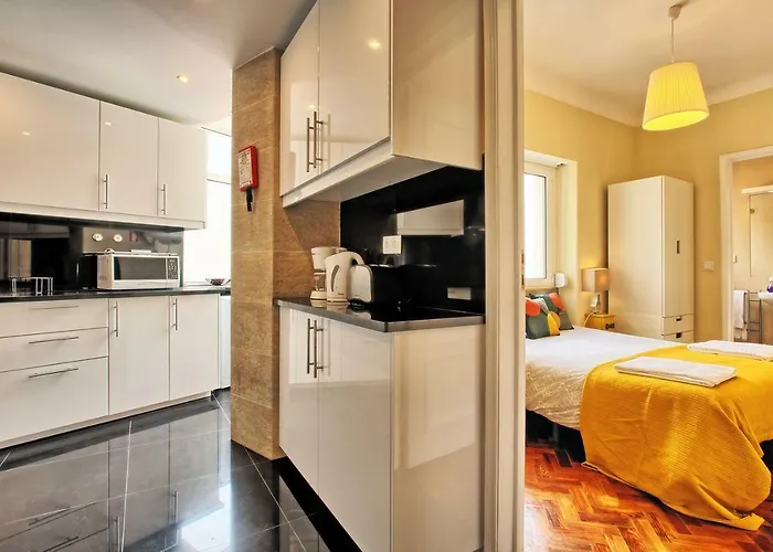 Апартаменти Almirante 3-four Bedrooms Лісабон