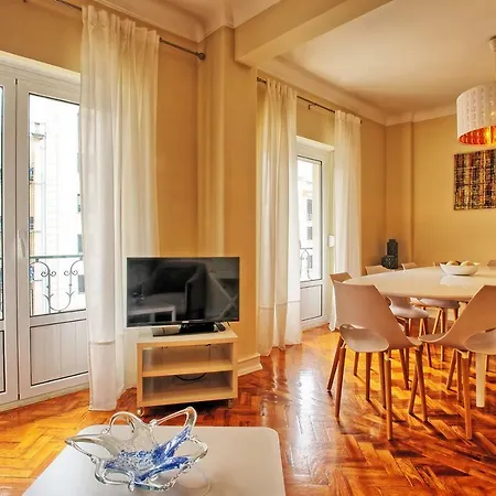 Апартаменти Almirante 3-four Bedrooms Лісабон